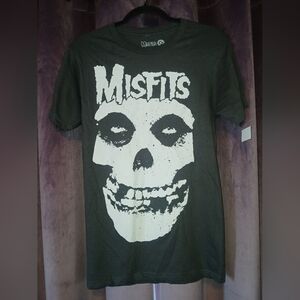 Black Graphic Tee - Short Sleeve